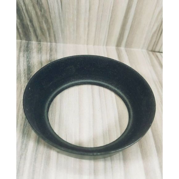 VINTAGE MINOLTA 55MM SCREW IN LENS HOOD FOR 28MM F: 3.5 MC WIDE ANGLE LENSES - Picture 4 of 8